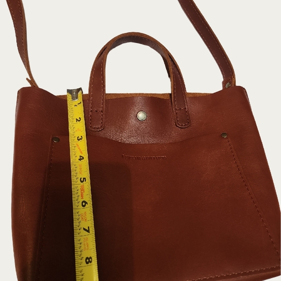 Portland Leather Brown Tote Bag with Minimalist Design - Picture 12 of 15